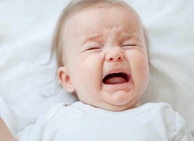 why-does-my-baby-wake why-does-my-baby-wake